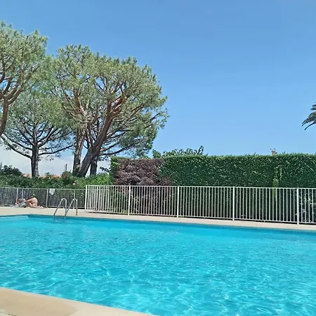 Holiday home 3bdr Terrasse Sea View Parking Pool And Tennis Court Antibes